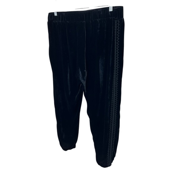 Johnny Was - Women’s Velvet Jogger Pants, Boho, Embroidered - Black, X-Large - Picture 7 of 17